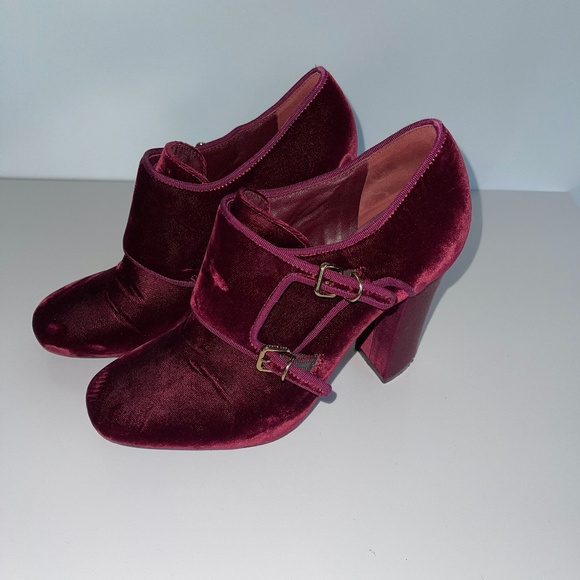 Tory Burch Carley Velvet Ankle Boots Size 8.5 - Picture 1 of 10